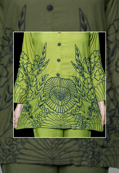 VAMIKA COLLARED HEAVY RAYON READYMADE WESTERN CORD SET